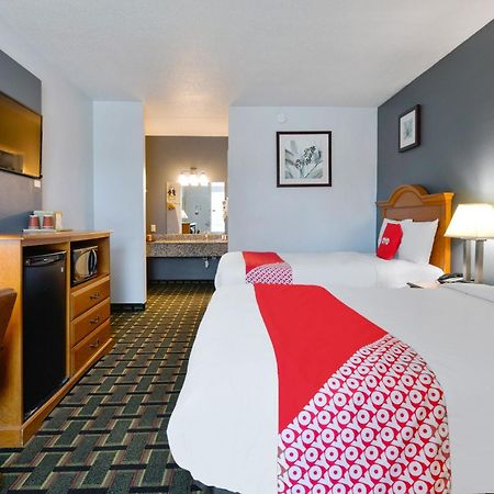 Oyo Hotel Lake Park - Valdosta Area Экстерьер фото
