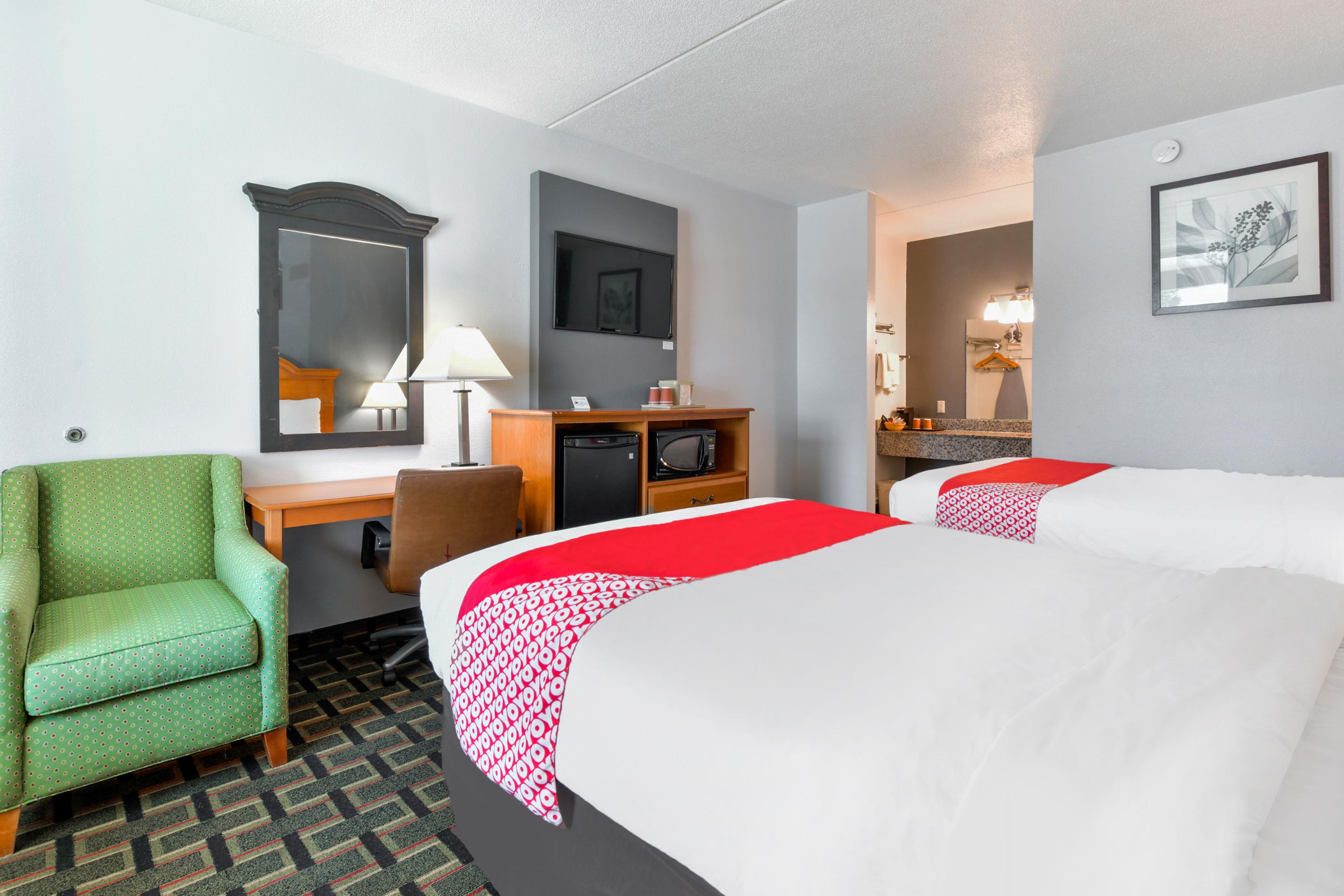 Oyo Hotel Lake Park - Valdosta Area Экстерьер фото