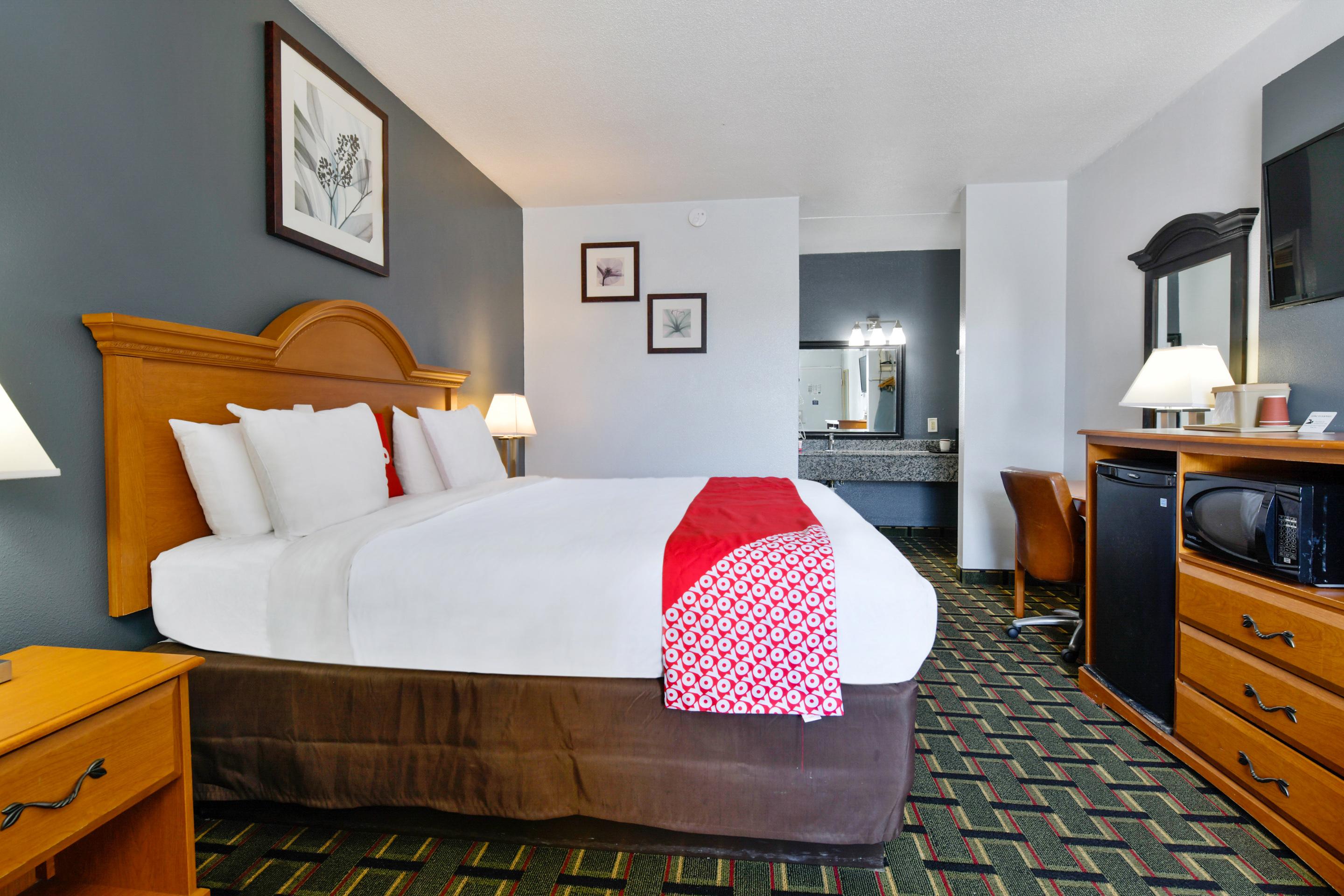 Oyo Hotel Lake Park - Valdosta Area Экстерьер фото